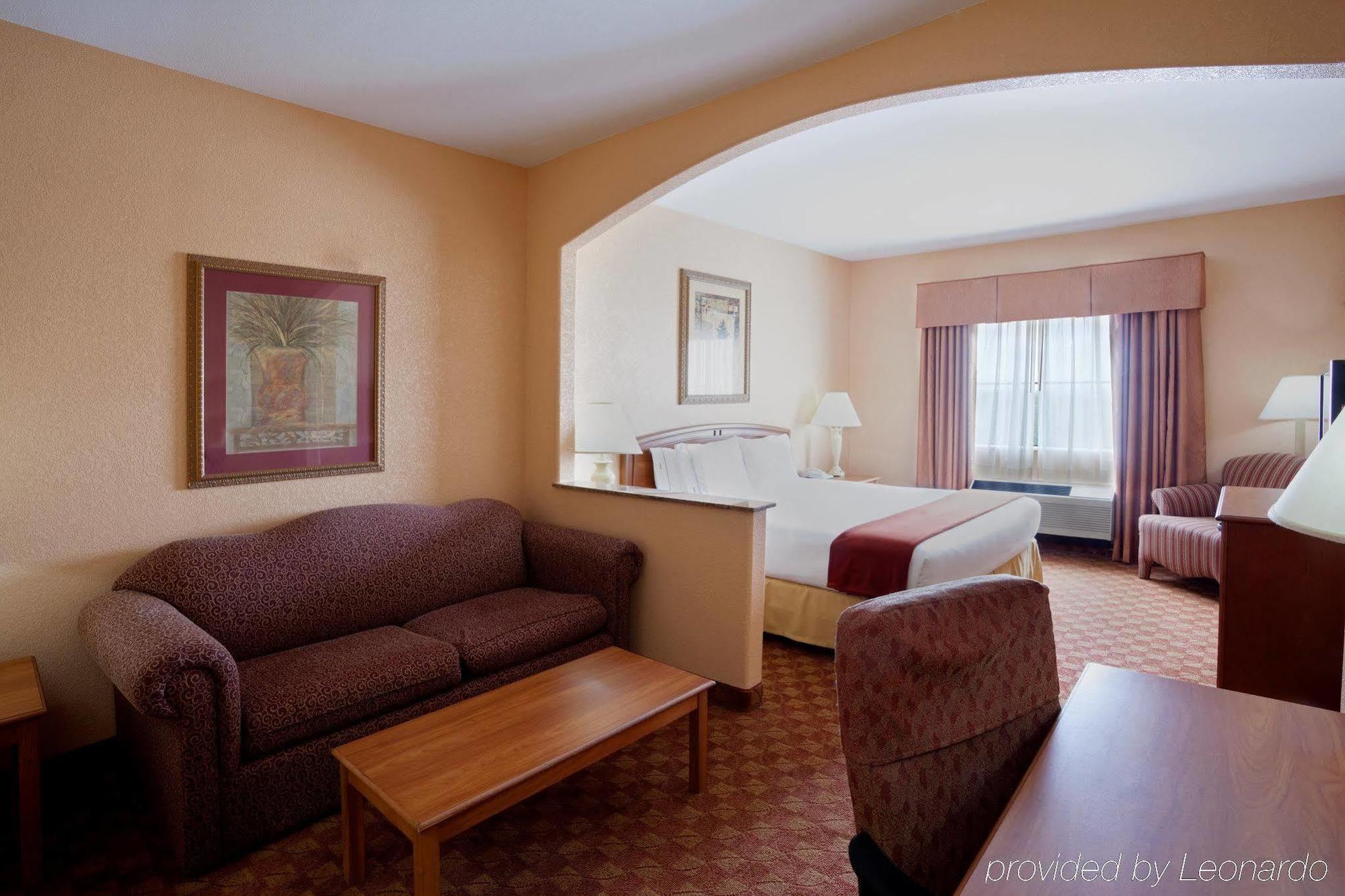 Holiday Inn Express & Suites Cedar Park Kamer foto